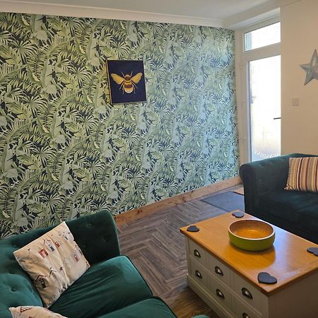 Eden Rose Cottage Hot-Tub Jacuzzi Morecambe-Bay ภายนอก รูปภาพ