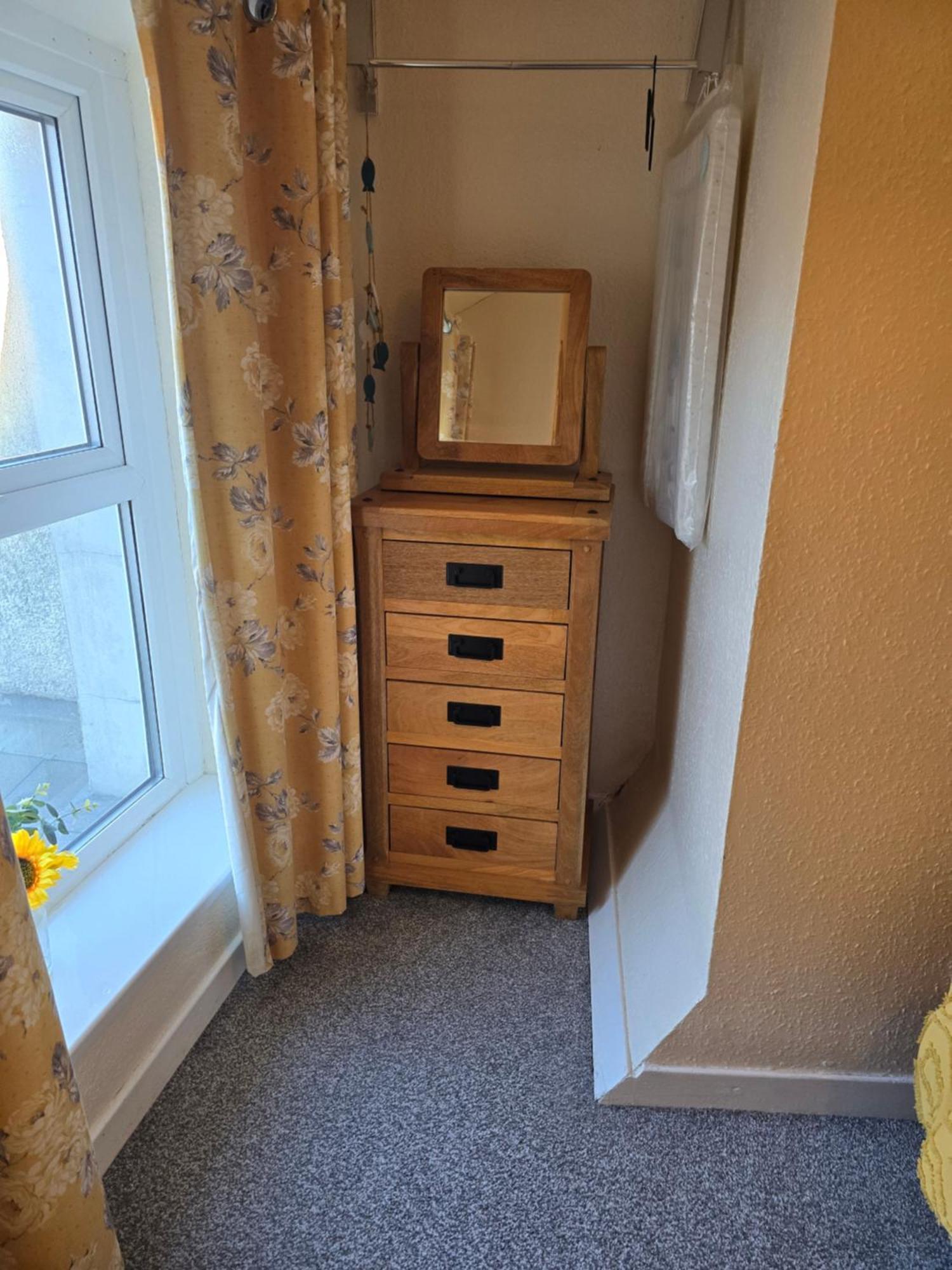 Eden Rose Cottage Hot-Tub Jacuzzi Morecambe-Bay ภายนอก รูปภาพ