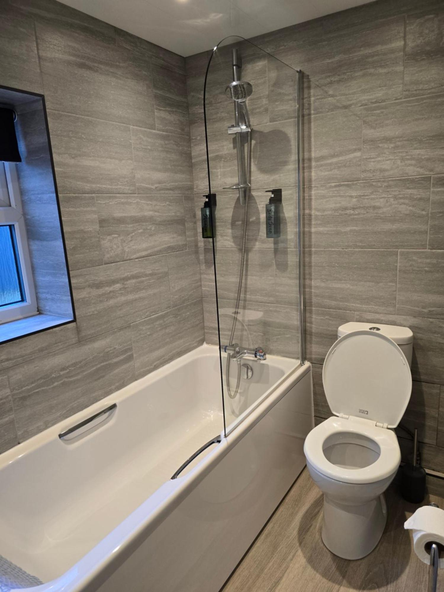 Eden Rose Cottage Hot-Tub Jacuzzi Morecambe-Bay ภายนอก รูปภาพ