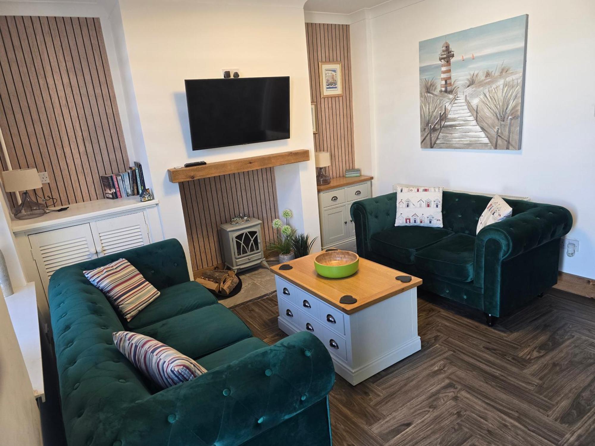 Eden Rose Cottage Hot-Tub Jacuzzi Morecambe-Bay ภายนอก รูปภาพ